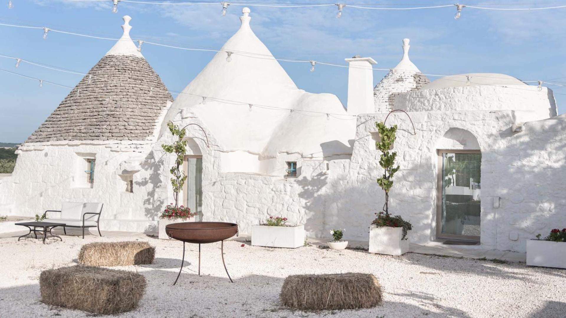 Petranima Wellness In Trulli Bed & Breakfast Ostuni Exterior photo